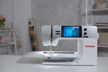 Bernina 735 inkl. Obertransportfuß GRATIS