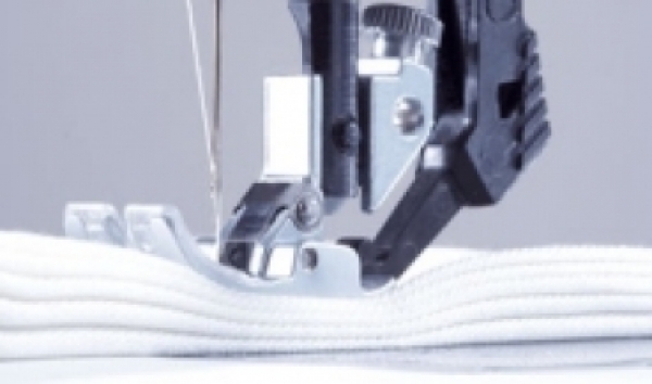 Pfaff Select 3.2 mit IDT -System