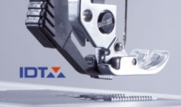 Pfaff Select 3.2 mit IDT -System
