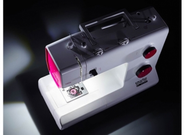 smarter by Pfaff 160s